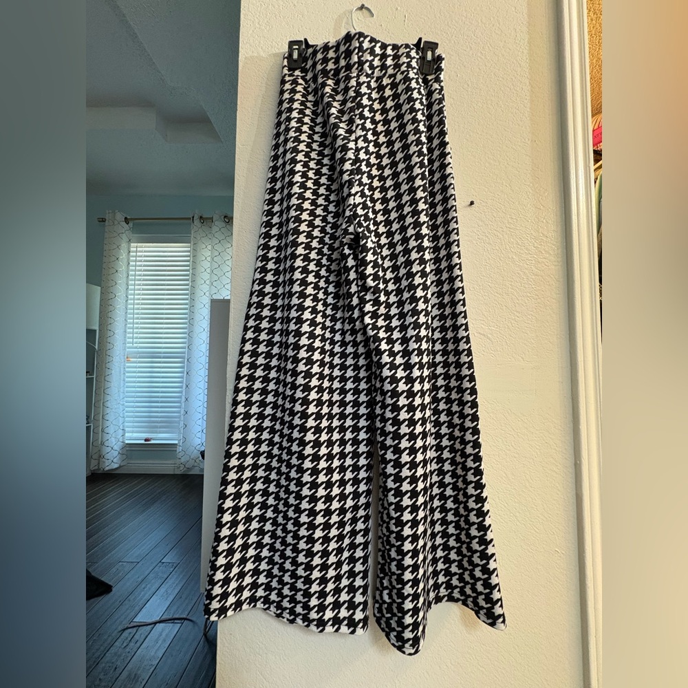 Black and White Houndstooth Pants